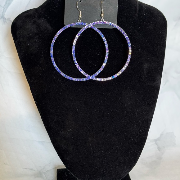 Oil spill Earrings - Picture 1 of 2